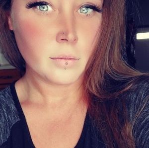 Meet your Posher, Kiersten